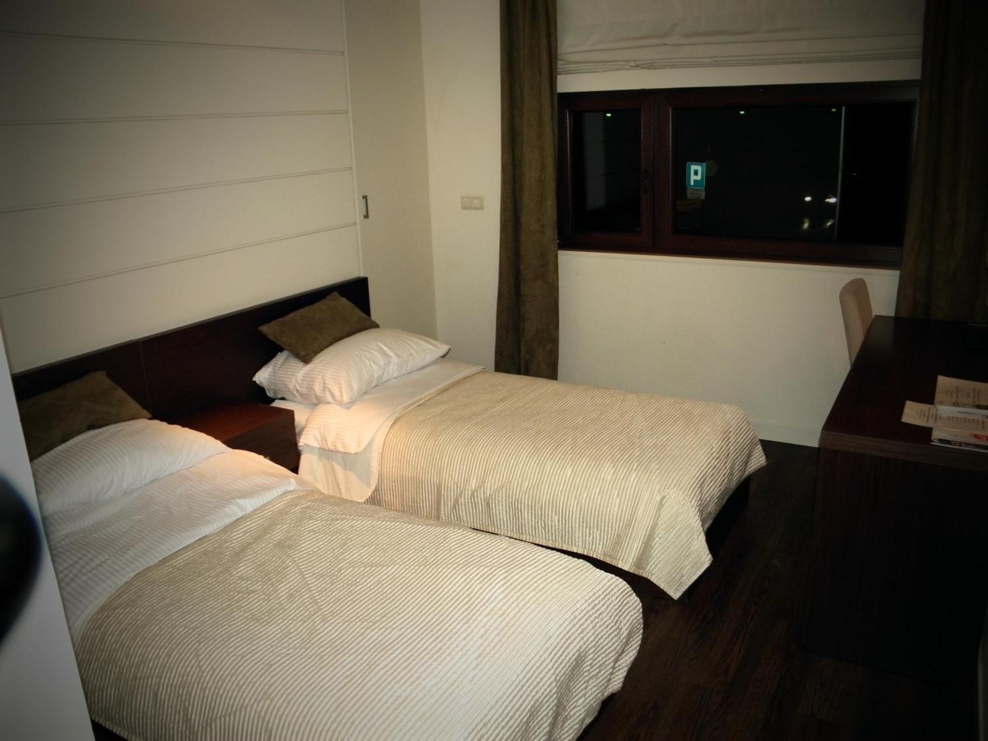 Villa & Spa Łomianki Pokoj fotografie